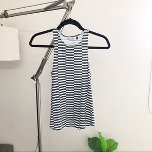 Ava Sky Fighting Eel Top Size Small